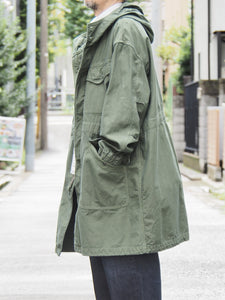 SAGE DE CRET "バックサテン ミリタリーフーデッドコート OLIVE"