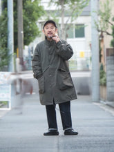 画像をギャラリービューアに読み込む, AUDIENCE &quot;コットンナイロン高密度ポプリン M-90 スタンドモッズコート OLIVE&quot;
