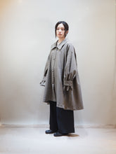 画像をギャラリービューアに読み込む, WHYTO &quot;TENT LINE COAT BROWN CHECK&quot;
