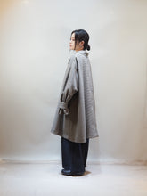 画像をギャラリービューアに読み込む, WHYTO &quot;TENT LINE COAT BROWN CHECK&quot;
