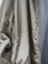 画像をギャラリービューアに読み込む, dip &quot;ナイロン ノーカラージャケット OLIVE&quot;
