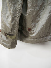 画像をギャラリービューアに読み込む, dip &quot;ナイロン ノーカラージャケット OLIVE&quot;
