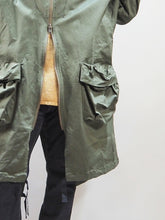 画像をギャラリービューアに読み込む, merciful &quot;BIG POCKET HOODIE COAT OLIVE&quot;

