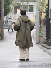 画像をギャラリービューアに読み込む, kha:ki &quot;NEW TYPE-65 COAT&quot;
