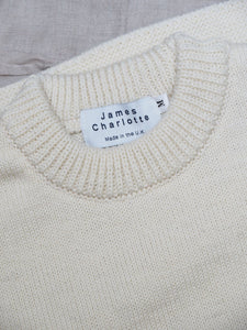 JAMES CHARLOTTE "ガンジーセーター NATURAL/NAVY”