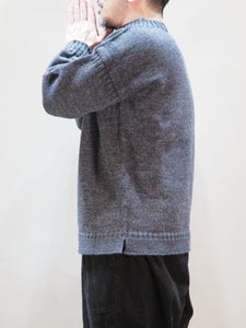 GUERNSEY WOOLLENS "オーバーサイズ ガンジーセーター CHARCOAL"