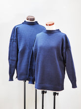 画像をギャラリービューアに読み込む, GUERNSEY WOOLLENS &quot;オーバーサイズ ガンジーセーター NAVY&quot;
