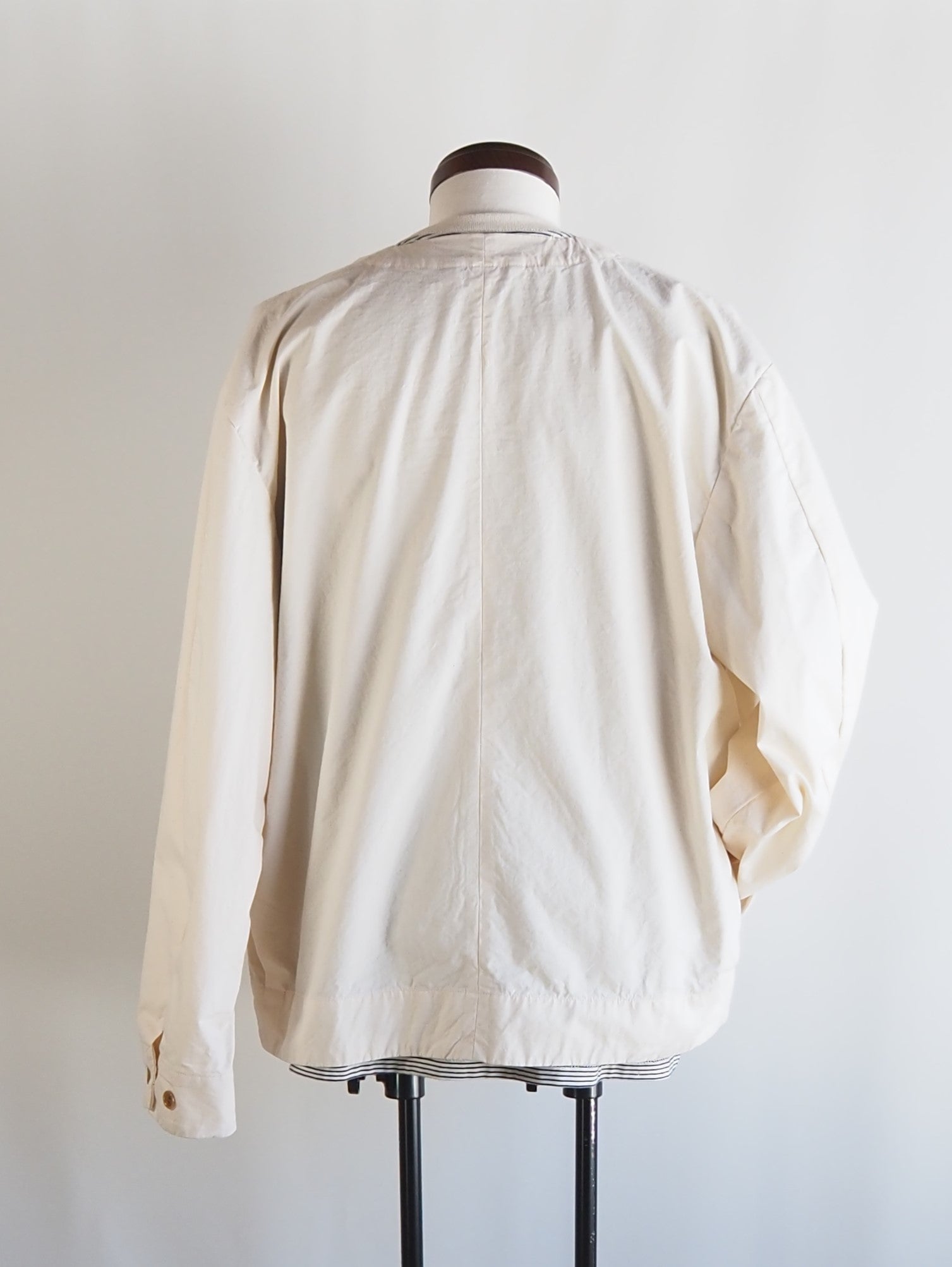 新品、未使用、タグ付き amne Horse cleck blouson - 通販 - www