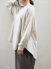 画像をギャラリービューアに読み込む, ESTROISLOSE &quot;プレミアム天竺 フレアチュニック MILKY BEIGE&quot;
